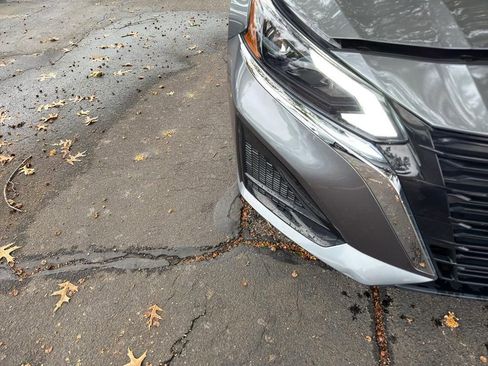 Certified 2023 Nissan Altima 2.5 SV w/ SV Premium Package image 10