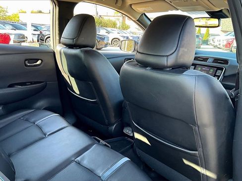 Used 2022 Nissan Leaf SL Plus image 28