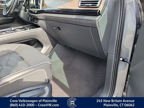Certified 2024 Volkswagen Atlas SE image 40