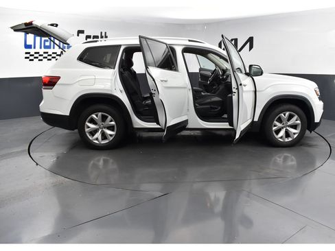 Used 2019 Volkswagen Atlas SE w/ Towing Package FWD image 28