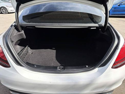 Used 2021 Mercedes-Benz C 300 Sedan image 8
