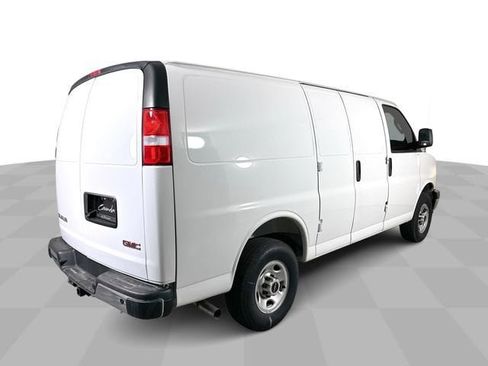 New 2025 GMC Savana 3500 w/ Driver Convenience Package RWD image 8