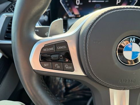Certified 2025 BMW X7 xDrive40i w/ M Sport Package AWD/4WD image 32