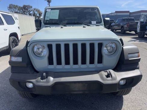 Used 2023 Jeep Wrangler Unlimited Sport AWD/4WD image 2