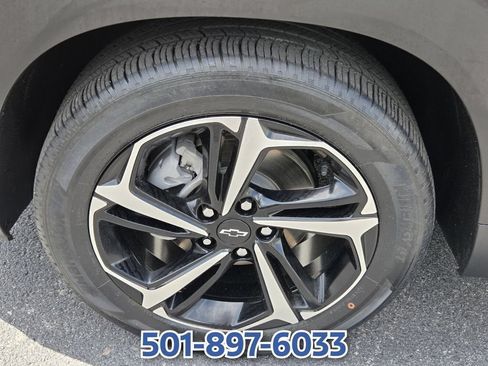 Used 2023 Chevrolet TrailBlazer RS w/ Sun and Liftgate Package FWD image 16