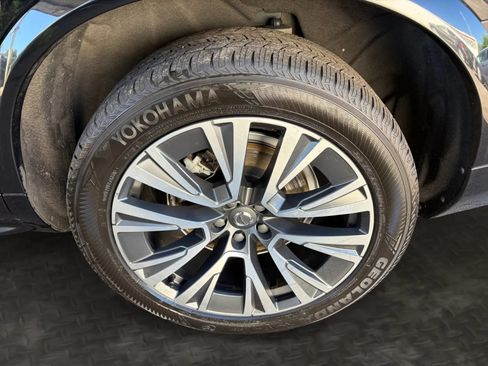 Used 2021 Volvo XC90 T5 Momentum w/ Climate Package AWD/4WD image 43