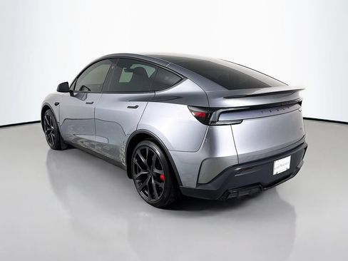 Used 2026 Tesla Model Y Performance AWD/4WD image 3