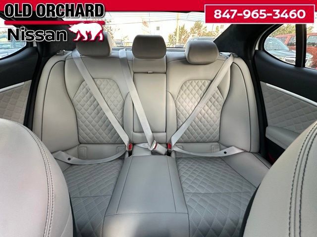 Used 2023 Genesis G70 3.3T w/ Sport Prestige Package AWD/4WD image 15