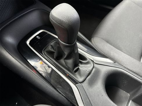 Used 2023 Toyota Corolla LE image 20