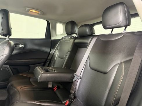 Used 2021 Jeep Compass Limited AWD/4WD image 5