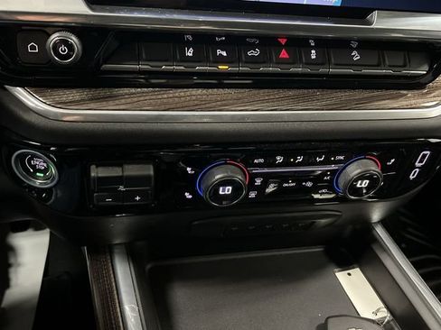 Certified 2025 Chevrolet Silverado 2500 LT w/ All Star Edition AWD/4WD image 19