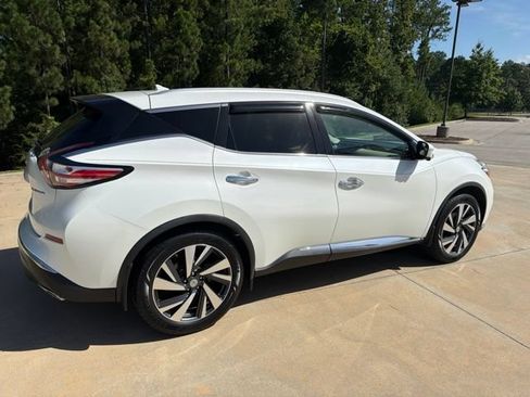 Used 2015 Nissan Murano Platinum w/ Platinum Technology Package FWD image 12