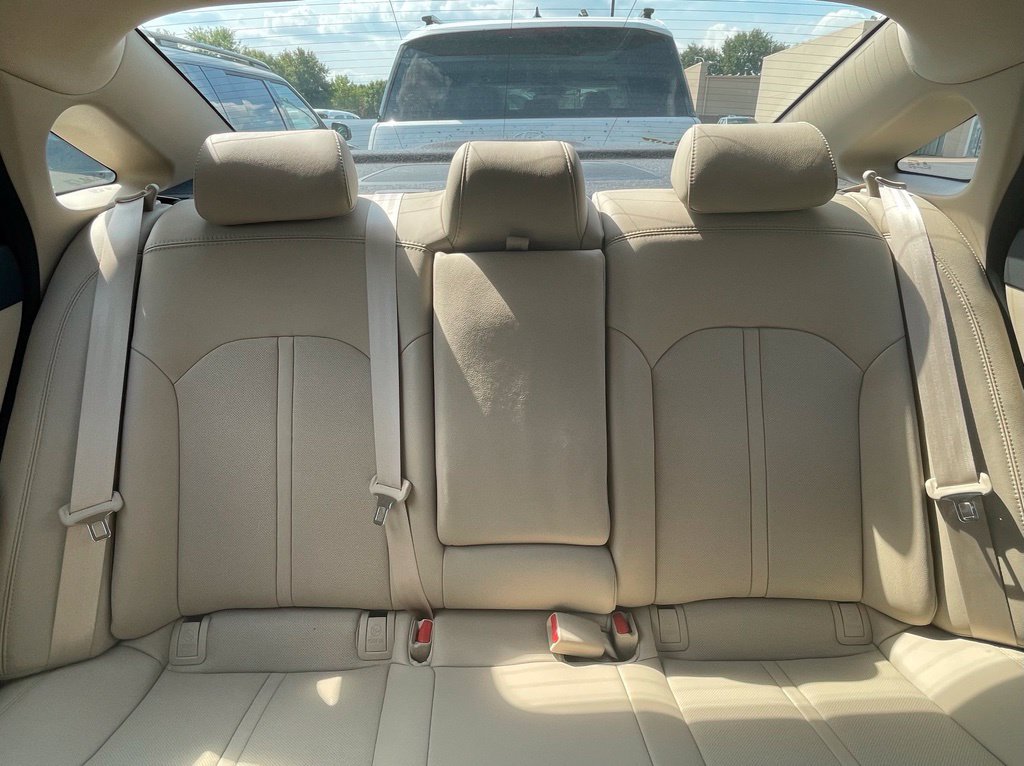 Used 2015 Hyundai Sonata Limited FWD image 23