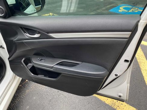 Used 2019 Honda Civic Sport image 31