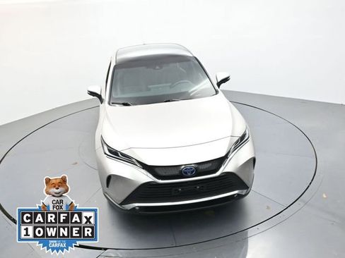 Used 2024 Toyota Venza Limited AWD/4WD image 23