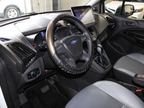 Used 2018 Ford Transit Connect XL FWD image 18