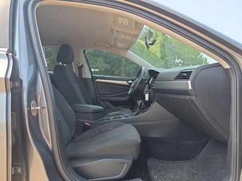 Used 2019 Volkswagen Jetta S FWD image 36