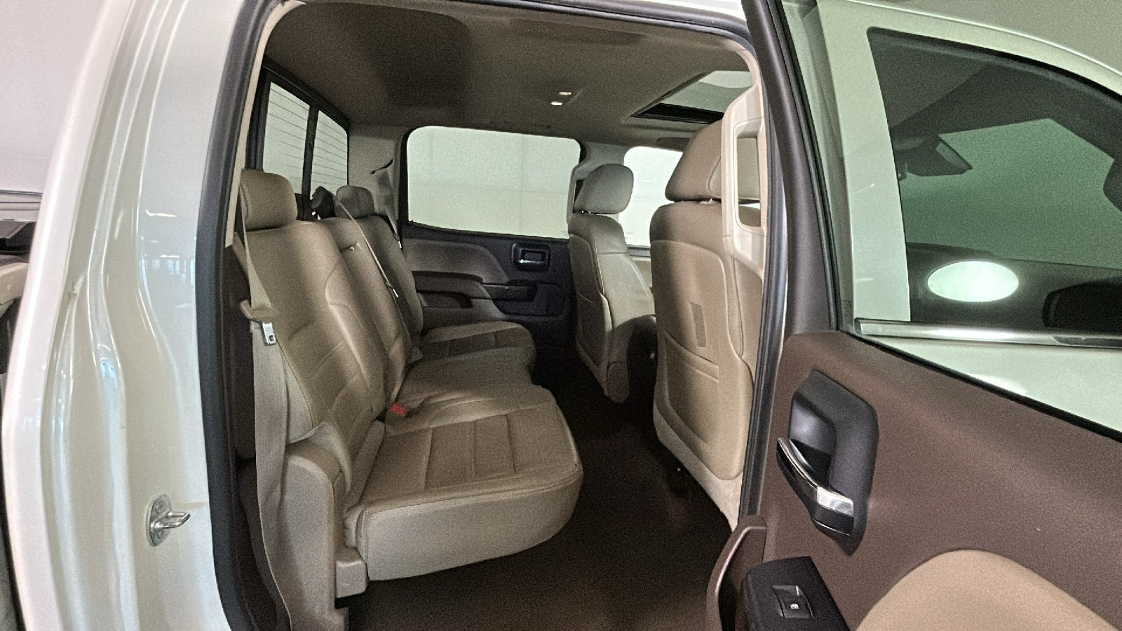Used 2014 GMC Sierra 1500 Denali AWD/4WD image 32