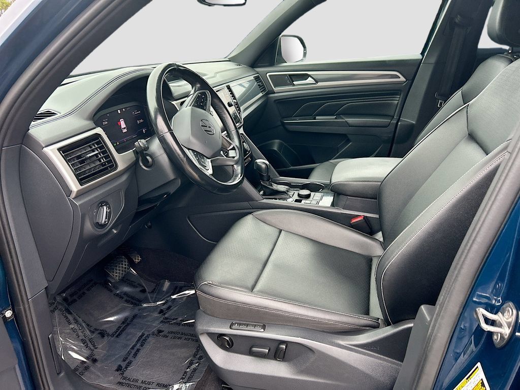 Used 2020 Volkswagen Atlas Cross Sport SEL AWD/4WD image 21