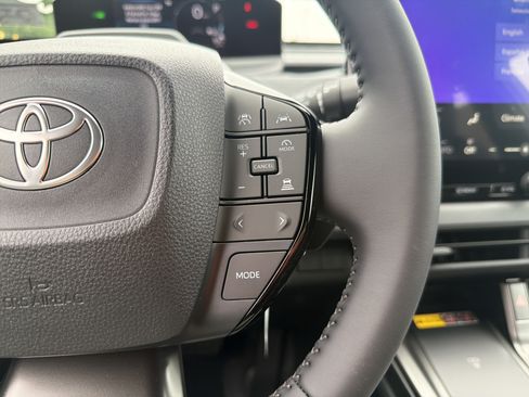 New 2026 Toyota C-HR AWD/4WD image 17