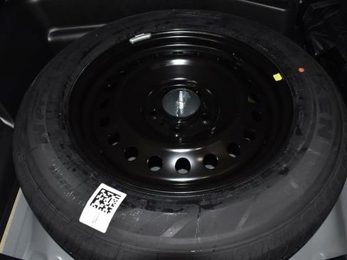 New 2025 Jeep Grand Cherokee Limited w/ Trailer Tow Package image 34