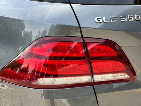 Used 2017 Mercedes-Benz GLE 350 4MATIC image 32