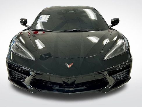 Used 2025 Chevrolet Corvette Stingray image 2