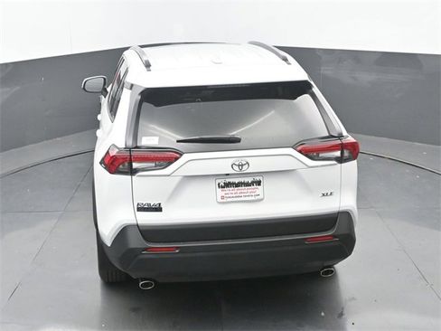 New 2025 Toyota RAV4 XLE w/ Convenience Package image 30