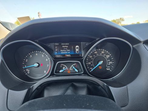 Used 2018 Ford Focus SE FWD image 9