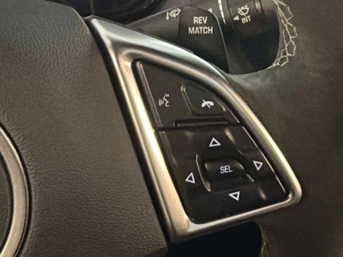 Used 2021 Chevrolet Camaro SS RWD image 39