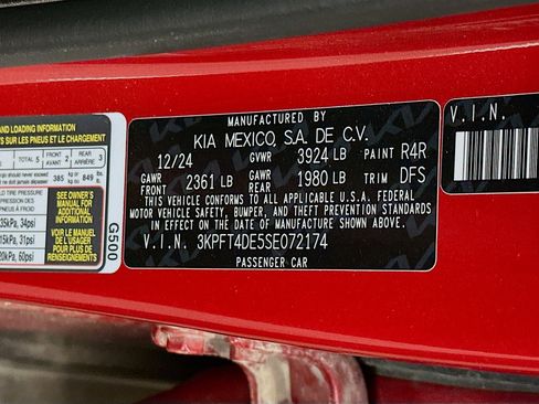 Used 2025 Kia K4 LXS image 12