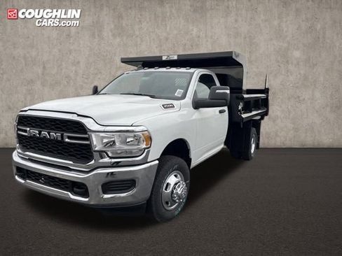 New 2024 RAM 3500 Tradesman image 3