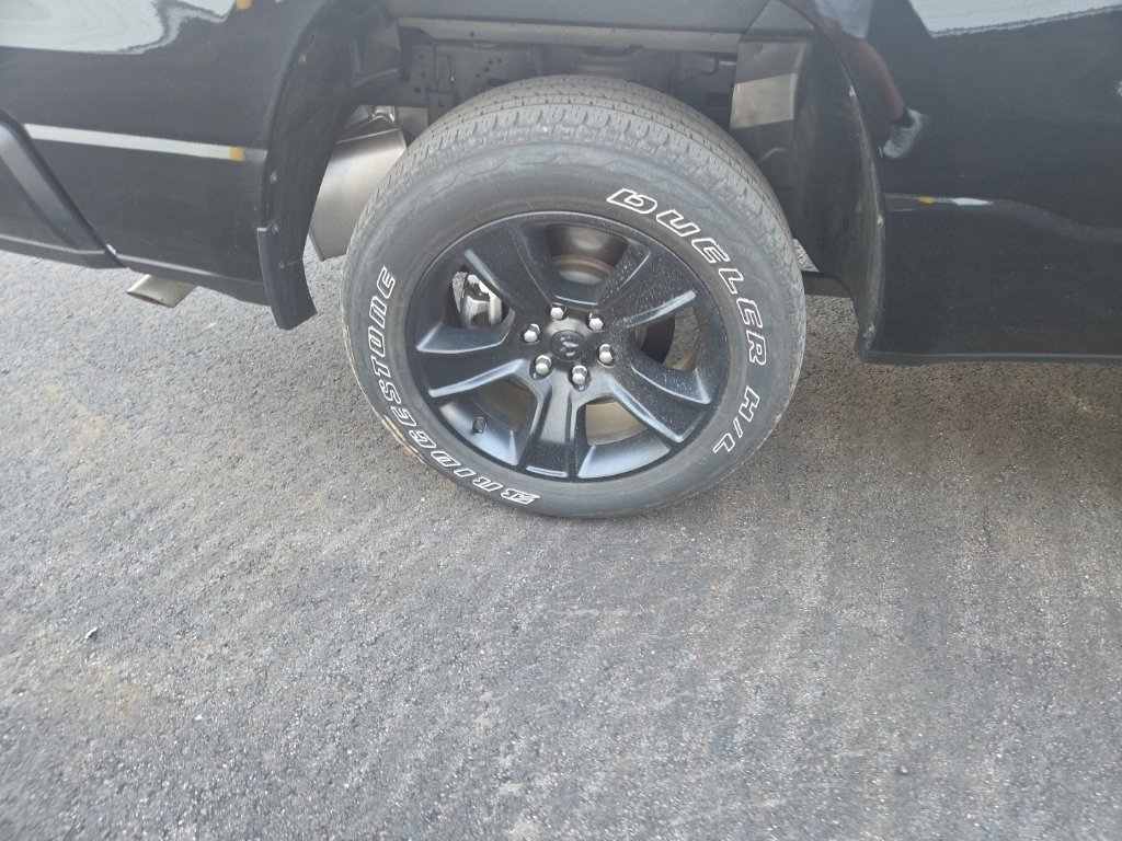 Used 2024 RAM 1500 Big Horn RWD image 18