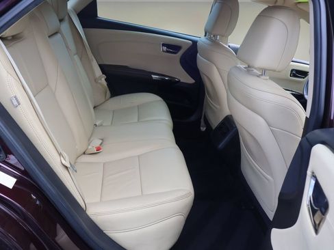 Certified 2016 Toyota Avalon XLE FWD image 15