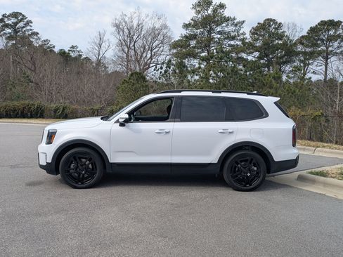 Used 2025 Kia Telluride EX X-Line image 8