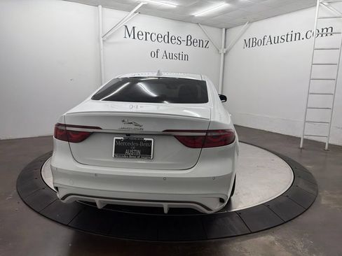 Used 2024 Jaguar XF R-Dynamic SE RWD image 6