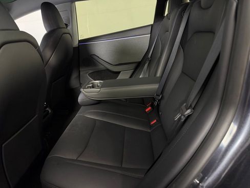 Used 2025 Tesla Model 3 Long Range image 27