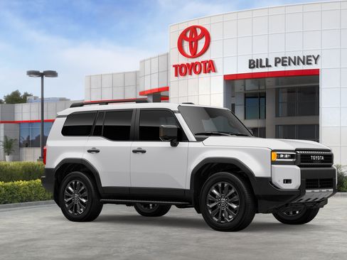 New 2027 Toyota Land Cruiser w/ Premium Package AWD/4WD image 14