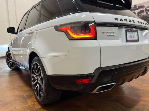 Used 2019 Land Rover Range Rover Sport HSE image 38