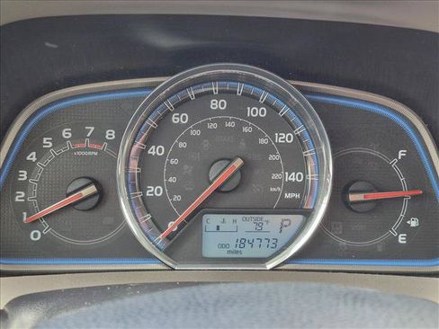 Used 2013 Toyota RAV4 Limited AWD/4WD image 8