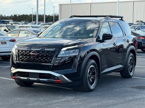 New 2026 Nissan Pathfinder Rock Creek AWD/4WD image 8