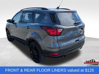 Used 2019 Ford Escape SE video 3
