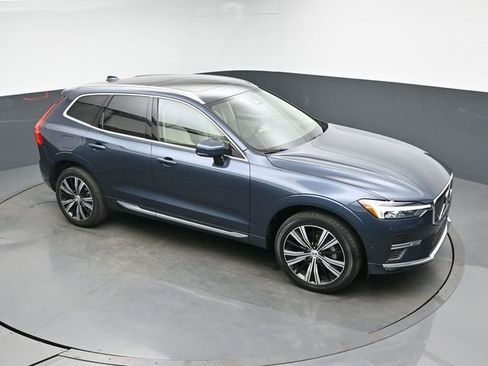 Used 2023 Volvo XC60 B5 Ultimate w/ Climate Package image 46