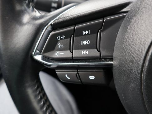 Used 2019 MAZDA CX-5 Touring image 16