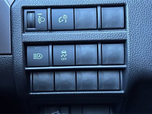 Used 2025 Toyota Tacoma SR5 image 42