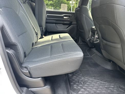 Used 2021 RAM 1500 Big Horn AWD/4WD image 18