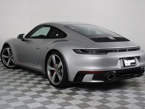 Used 2023 Porsche 911 Carrera 4S image 3