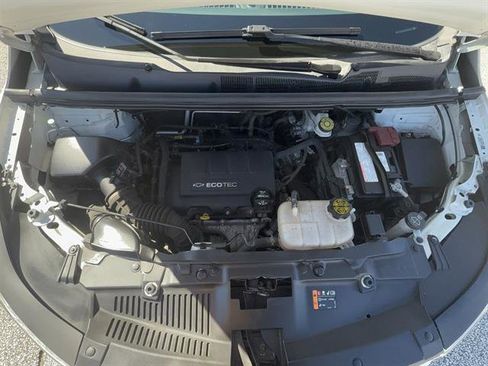 Used 2020 Chevrolet Trax LS w/ Tint and Cruise Package image 29