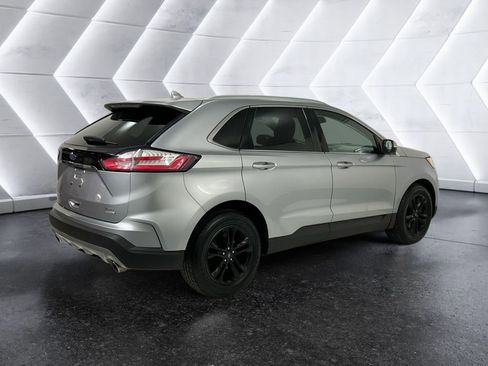 Used 2020 Ford Edge SEL image 4