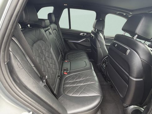 Used 2024 BMW X5 xDrive40i AWD/4WD image 13